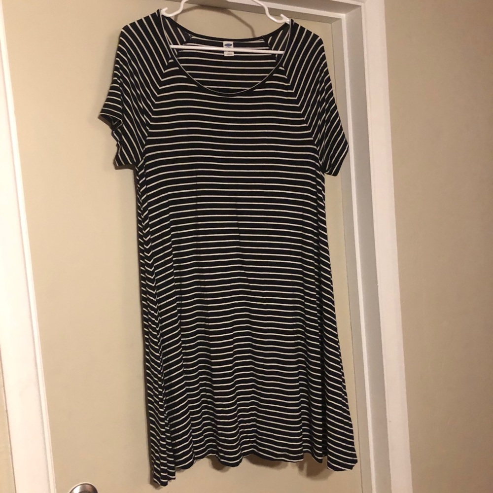 Old Navy dress